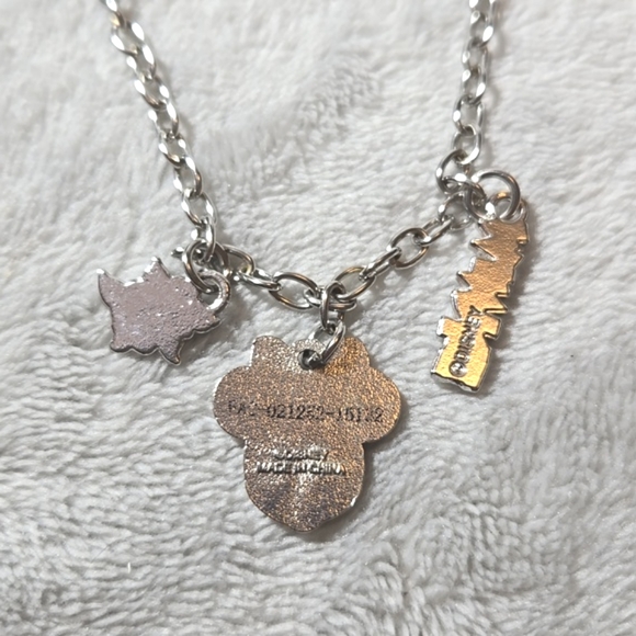 #290 Minnie Mouse charm necklace - Picture 2 of 4